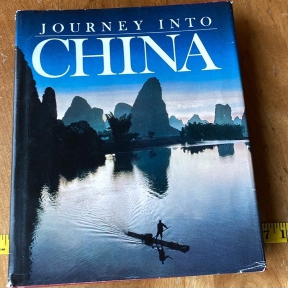 National Geographic China photo book coffee table book with paper dust jacket